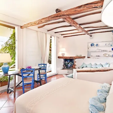 בית הארחה Karamare