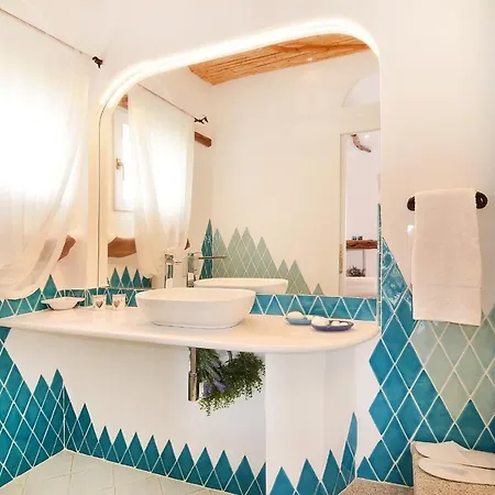 ゲストハウス Karamare 4*